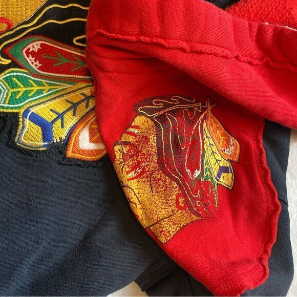 CCM Chicago Black Hawks Hooded Sweatshirt Size Small - Picture 9 of 12